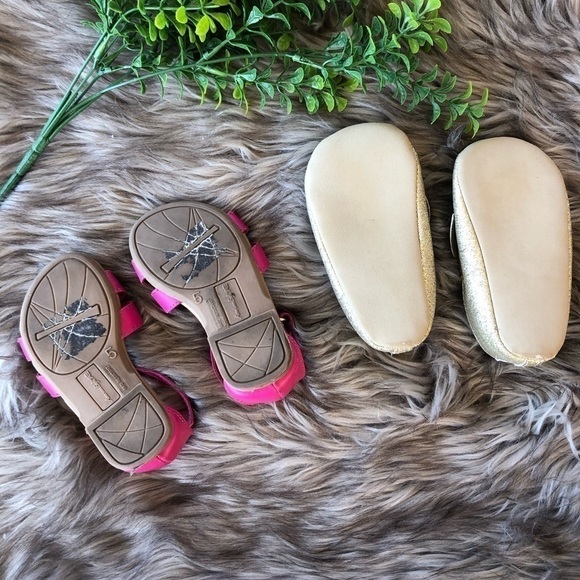 TODDLERS shoes! By American Eagle/Carters - Picture 4 of 5